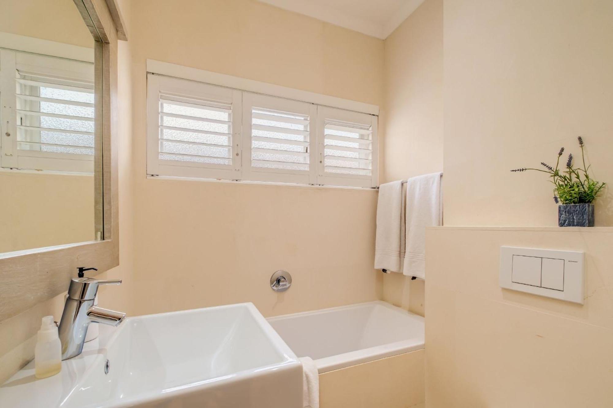 Nox Rentals - Barbados Pousada Cidade Do Cabo
